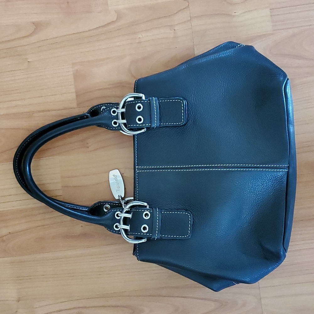 Tignanello handbag - Picture 1 of 5